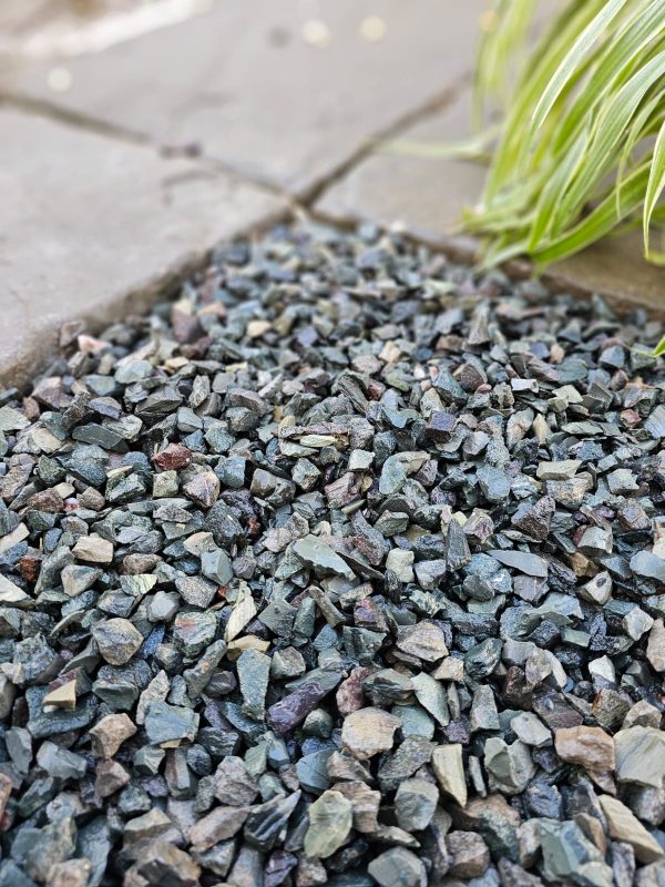 'Grey' Granite Chippings - 14mm