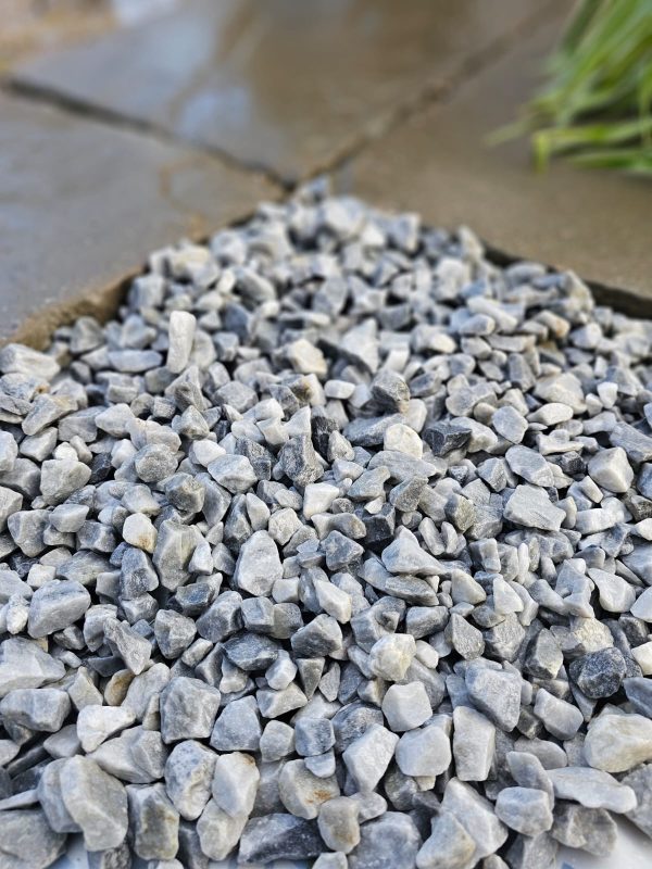 Ice Blue Chippings - 20mm