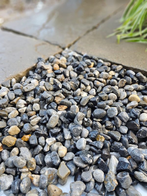 Ocean Blue Pebbles - 20mm
