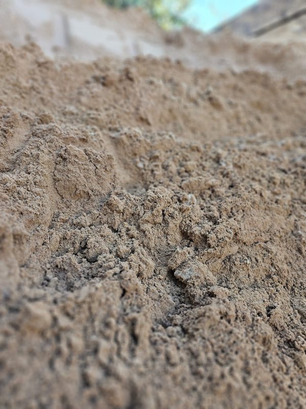 Yellow Building Sand 20kg - Image 2