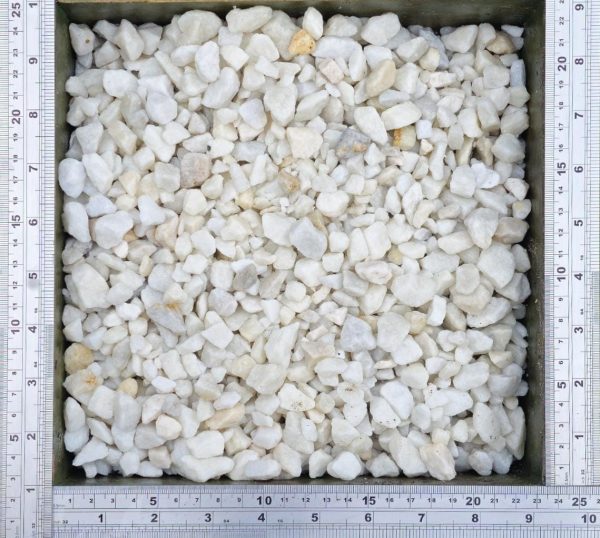 Polar White Chippings - 8/11mm - Image 3